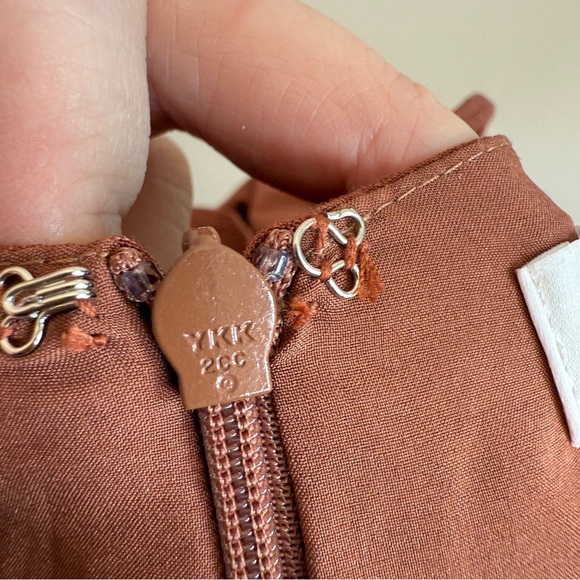 ASTR the label Armona Ruched midi Dress - Picture 12 of 12